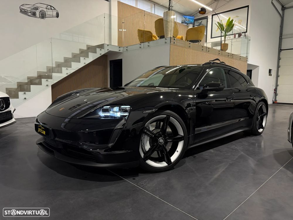 Porsche Taycan Sport Turismo Black Edition - 1