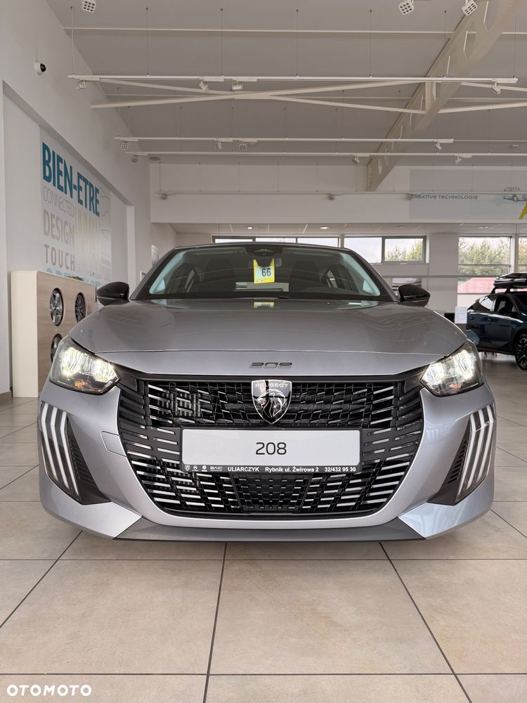 Peugeot 208 - 19