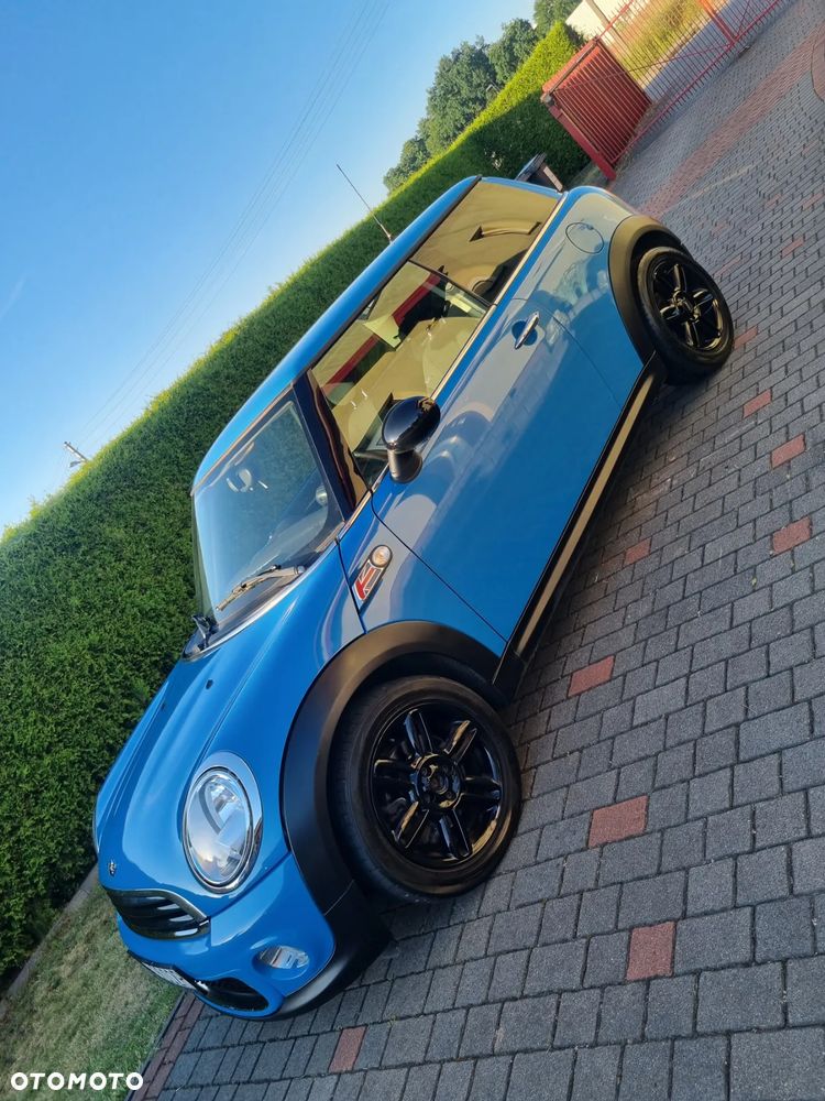 MINI ONE Standard - 5