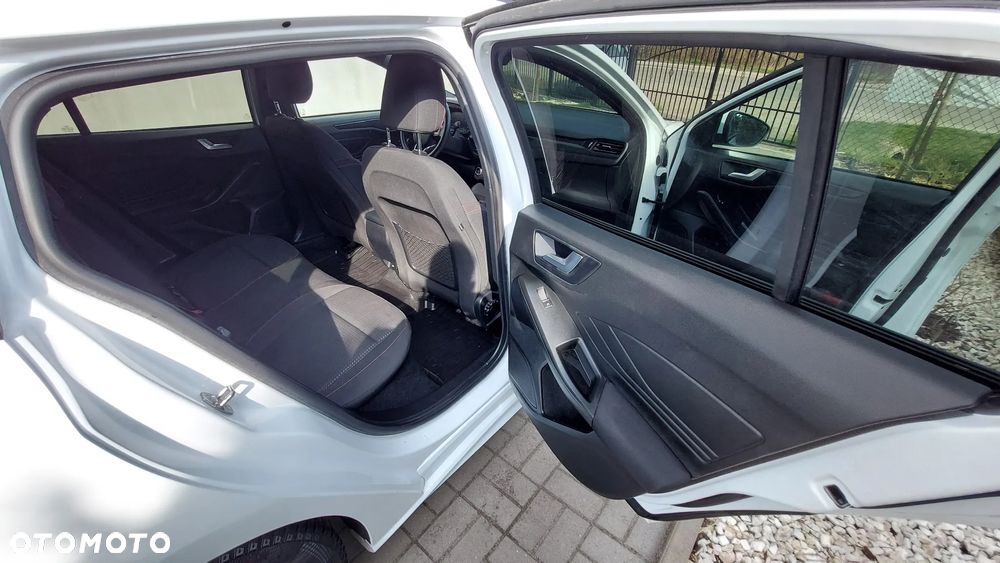 Ford Focus 1.5 EcoBlue SCR ST-Line - 15
