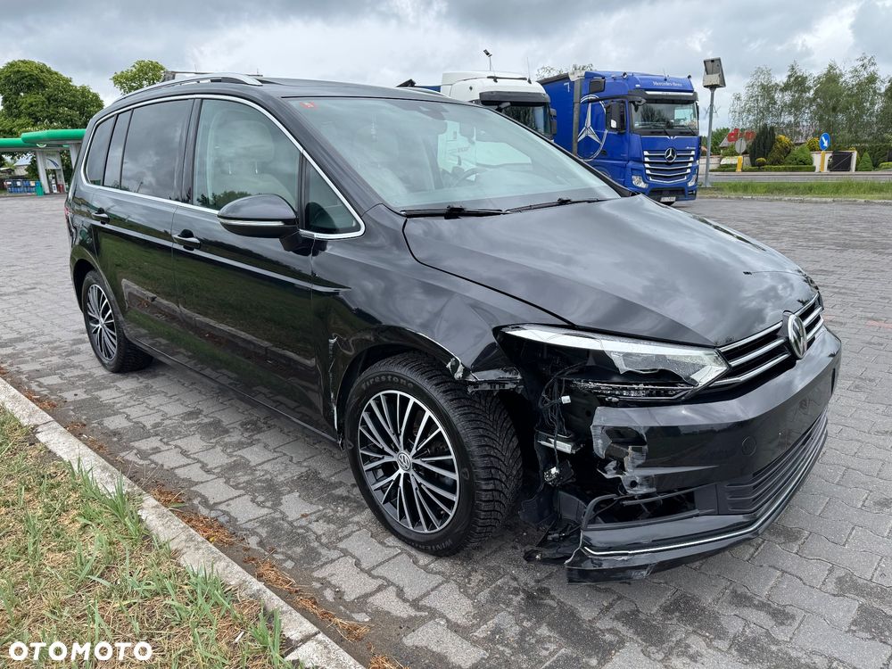 Volkswagen Touran 2.0 TDI SCR DSG Highline - 2