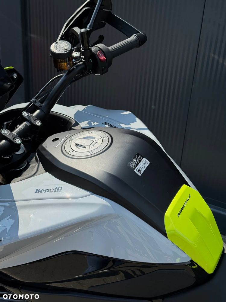 Benelli Inny - 14