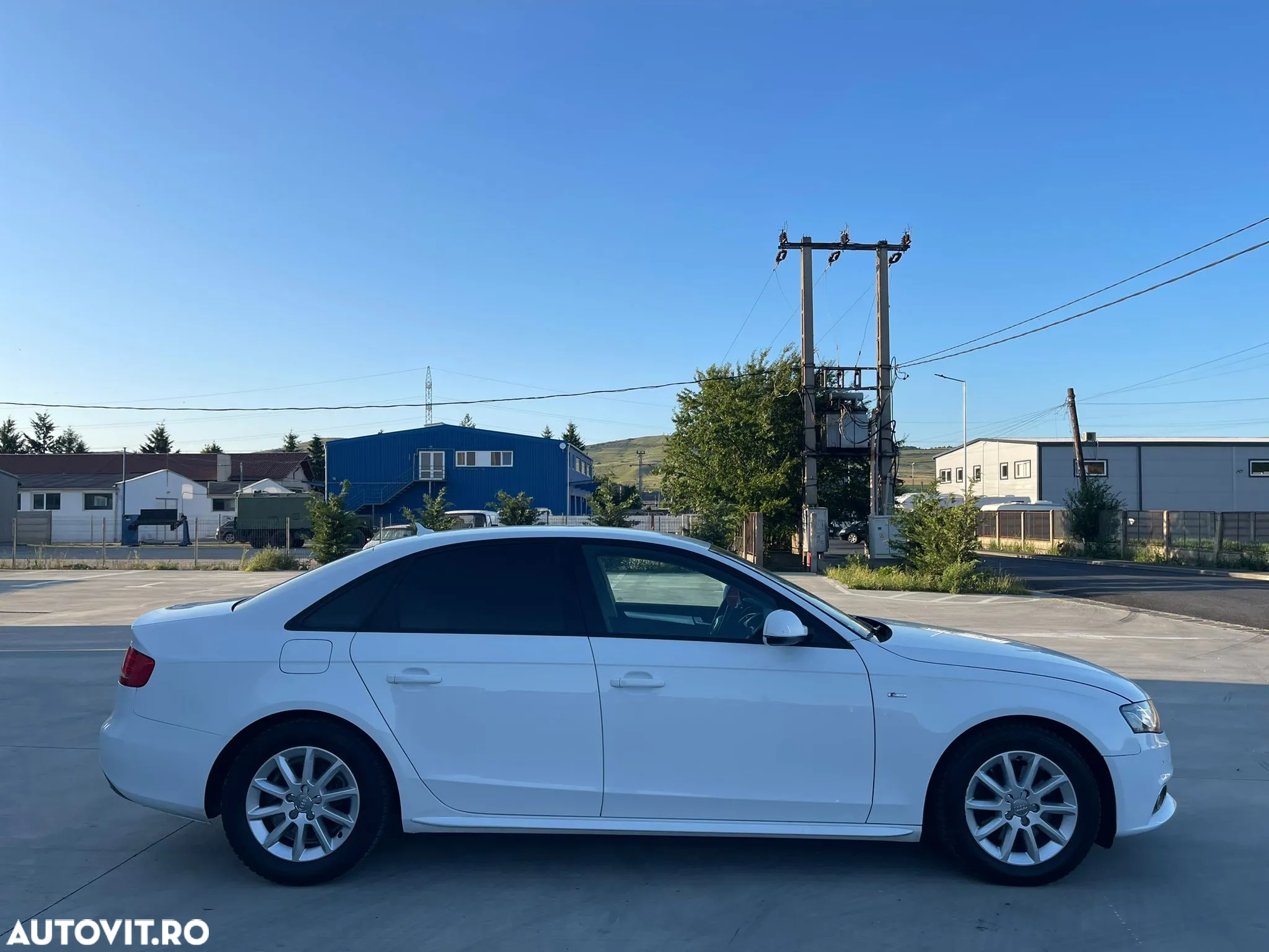 Audi A4 Avant 2.0 TDI DPF S line Sportpaket (plus) - 9