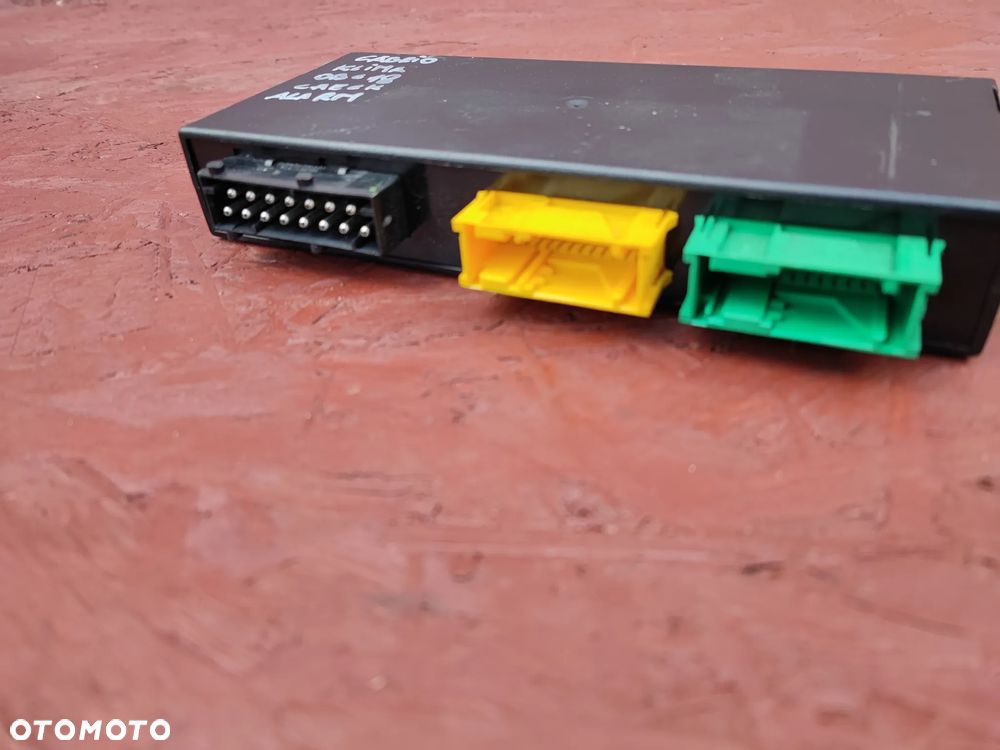 BMW E36 CABRIO ORYGINALNY MODUŁ KOMFORTU O NR. 8 353 095 OEM HW 12 / SW 11  05 0718 00 - 2