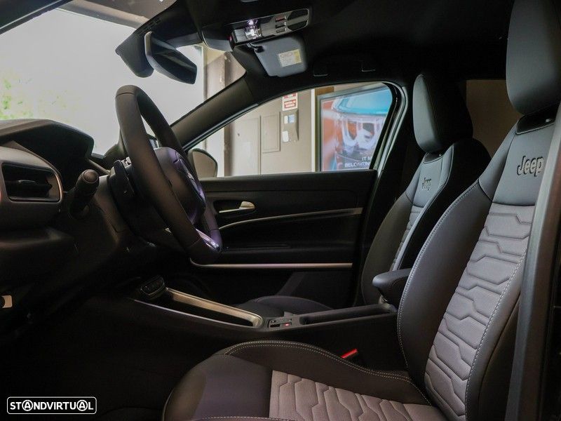 Jeep Avenger 1.2 4xe Hybrid eAWD Overland - 9