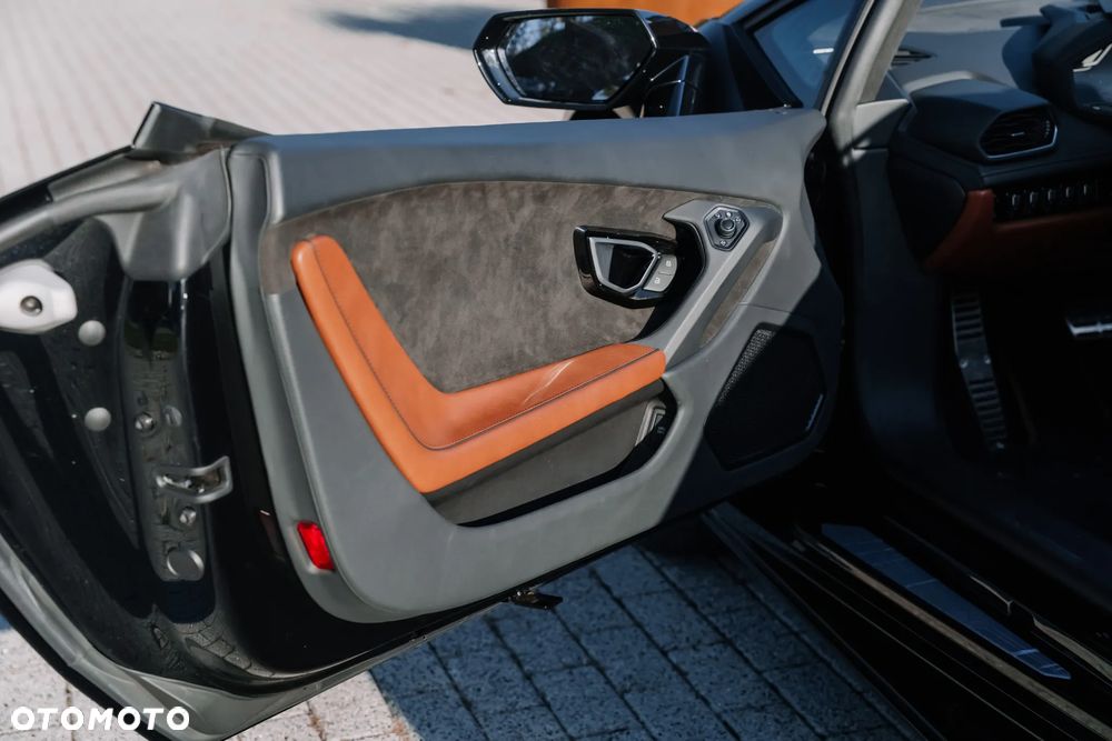 Lamborghini Huracan EVO RWD - 31