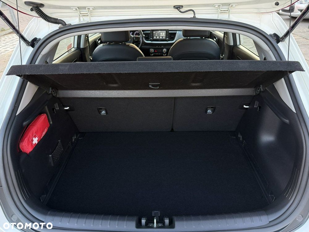 Kia Stonic 1.0 T-GDI L - 22