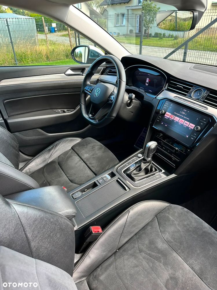 Volkswagen Arteon 2.0 TDI Bi-Turbo SCR 4Mot Elegance DSG - 10
