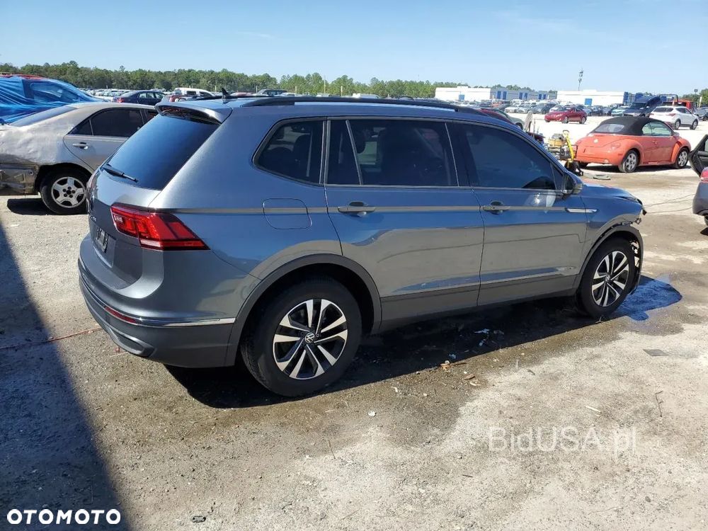 Volkswagen Tiguan - 2