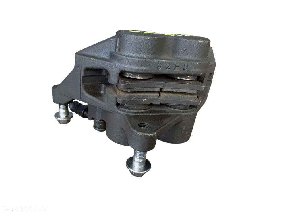 Zacisk przód  P  Yamaha XSR 700  MT07 - 4