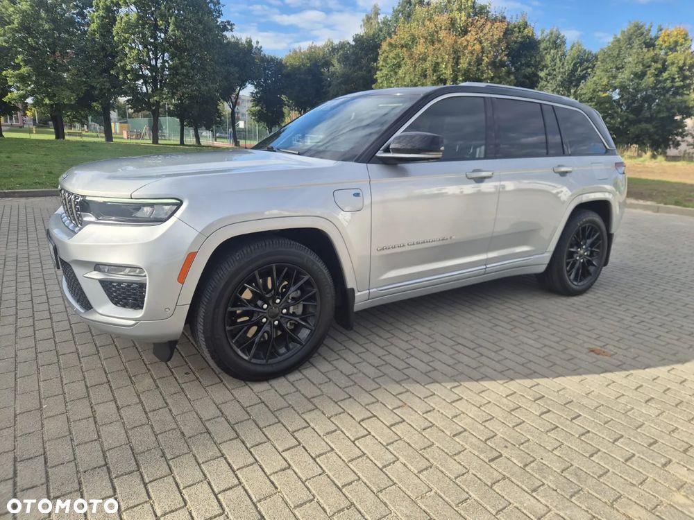 Jeep Grand Cherokee - 4