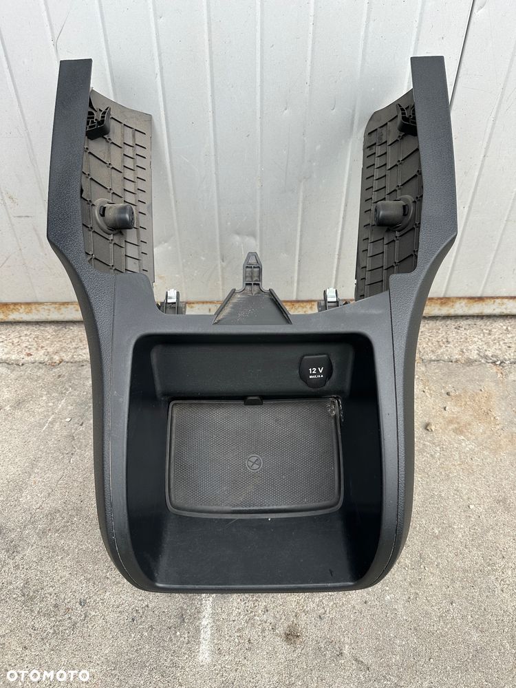 MERCEDES 447 VITO Metris v klasa eqv schowek półka dolna - 3