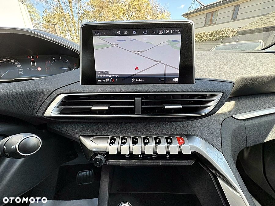 Peugeot 5008 BlueHDi 120 EAT6 Allure - 27