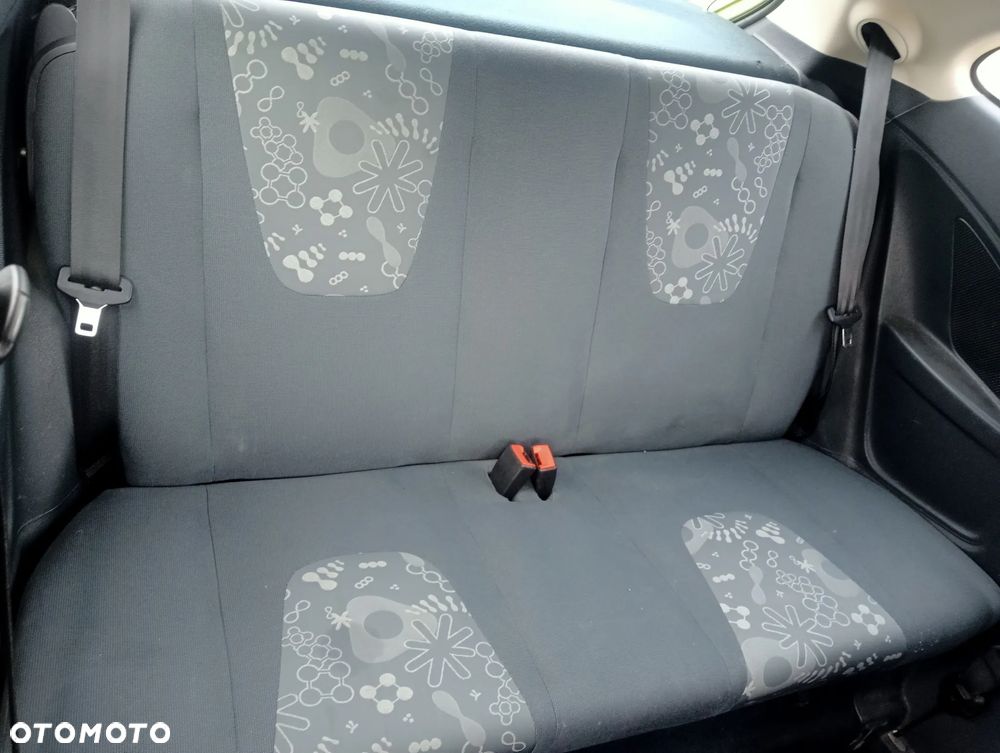 Ford KA 1.2 Ambiente - 4