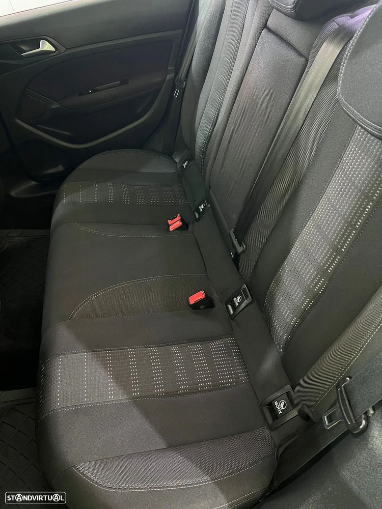 Peugeot 308 PureTech 130 GPF Stop & Start Allure Pack - 13