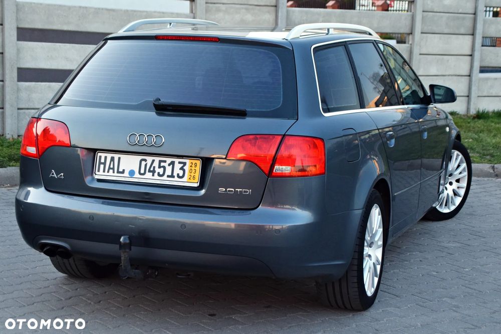 Audi A4 Avant - 11