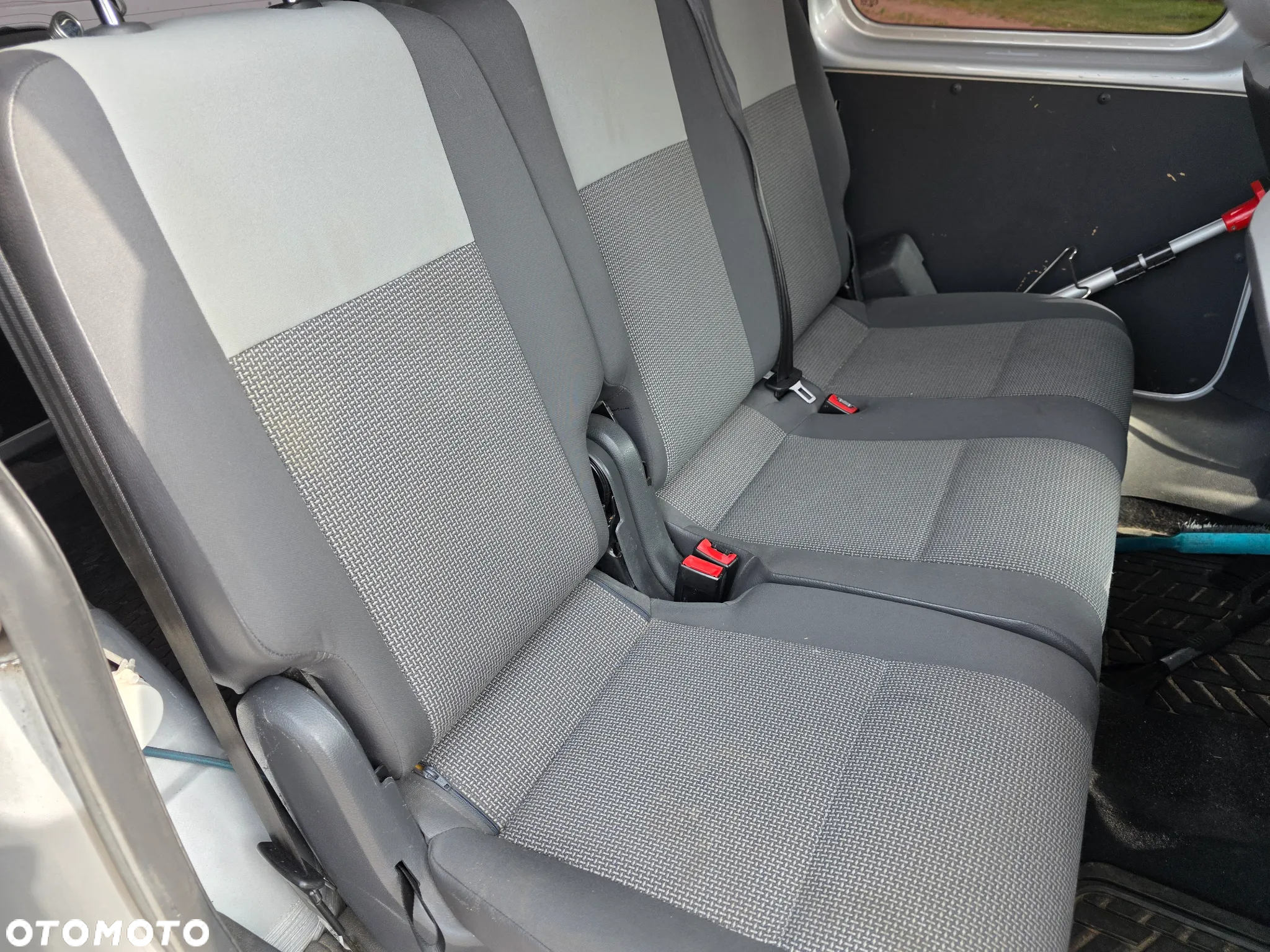 Volkswagen Caddy 1.6 Mixt komfort - 9