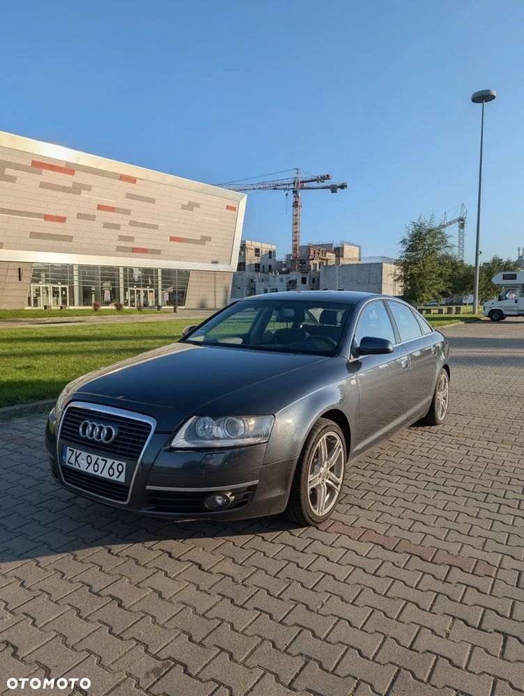 Audi A6 Limousine 2.4 - 1