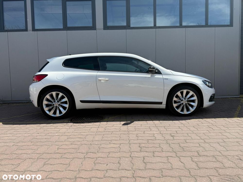 Volkswagen Scirocco 2.0 TDI Match - 9