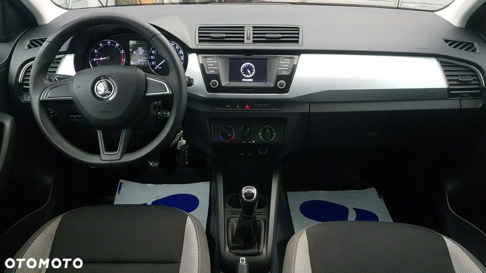 Skoda Fabia - 15