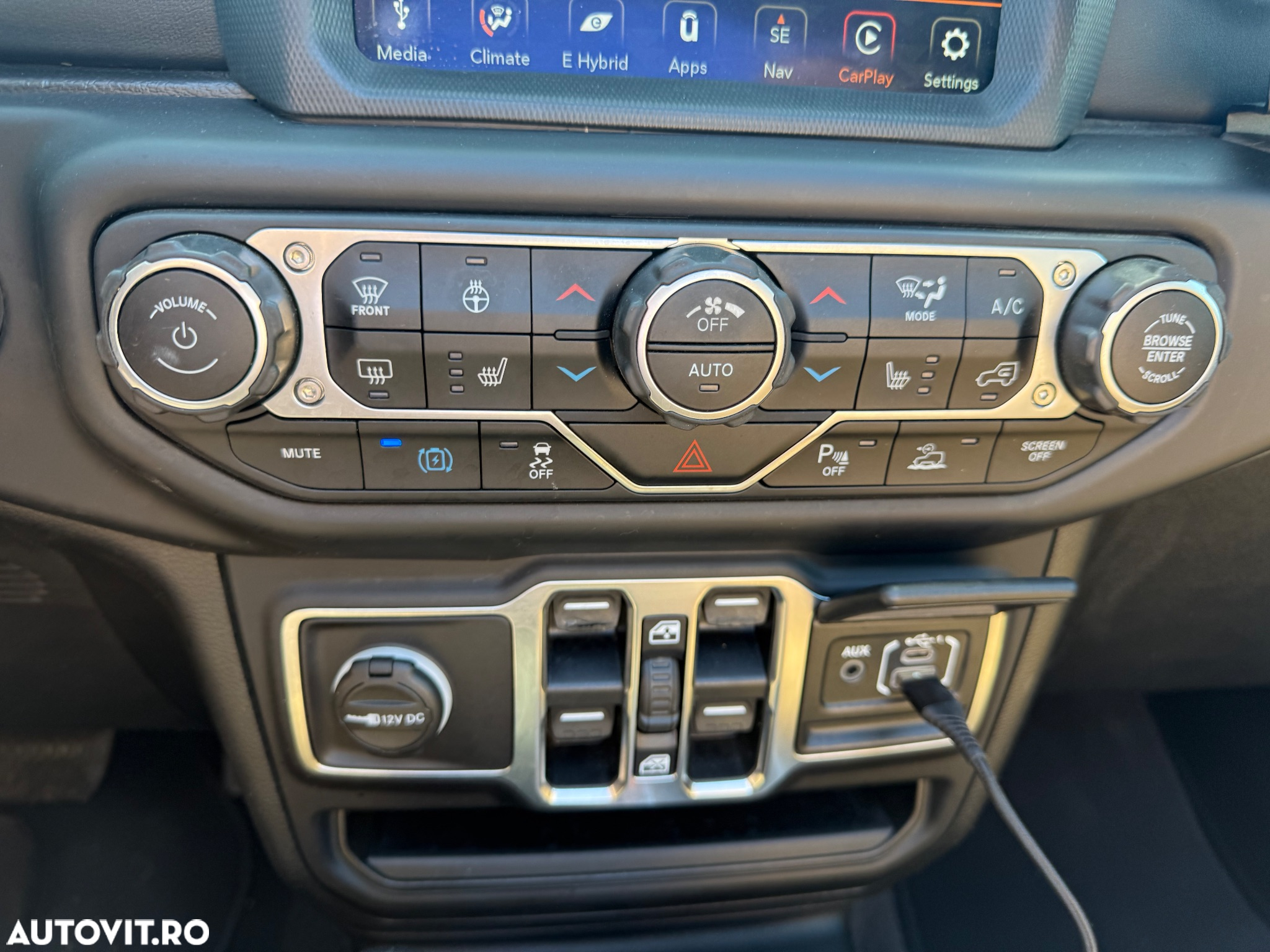 Jeep Wrangler Unlimited 2.0 4xe Plug-In Hybrid Softtop Sahara - 11