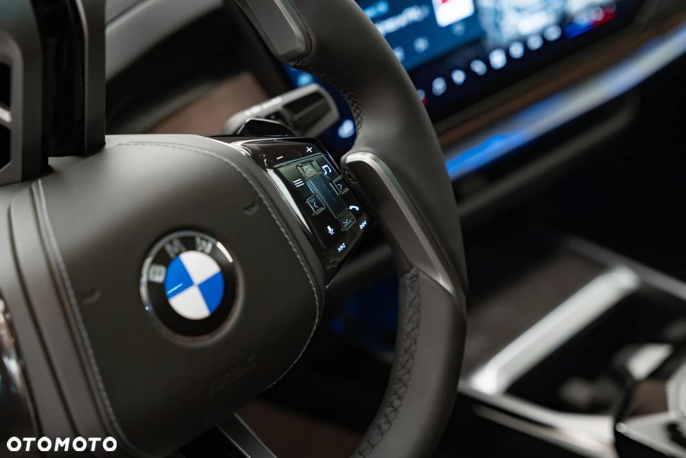 BMW Seria 7 740 xDrive mHEV sport - 30