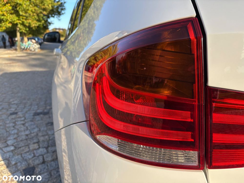 BMW X1 sDrive18d - 10