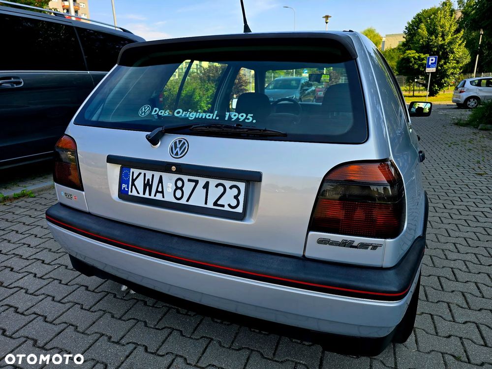 Volkswagen Golf - 16