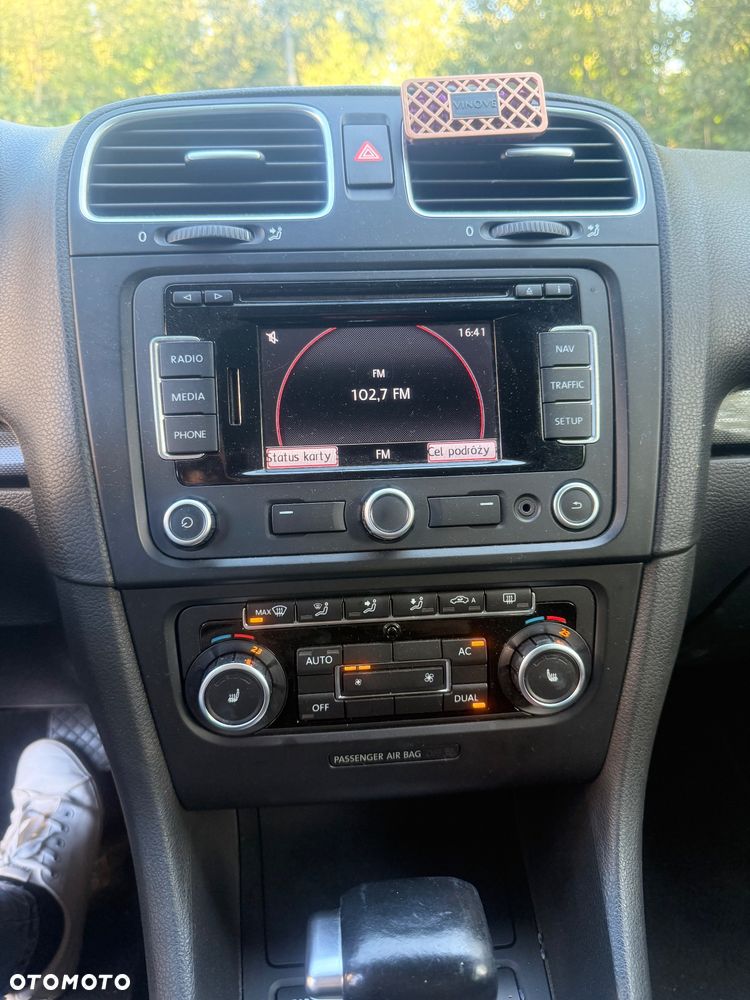Volkswagen Golf - 9