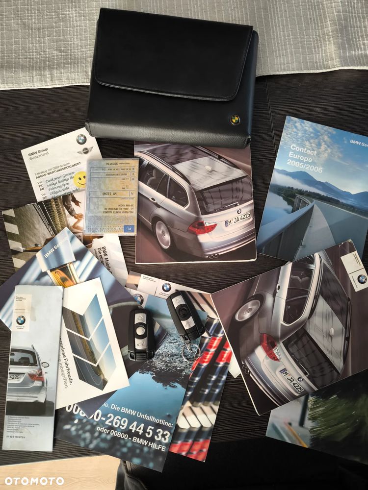 BMW Seria 3 330i - 23