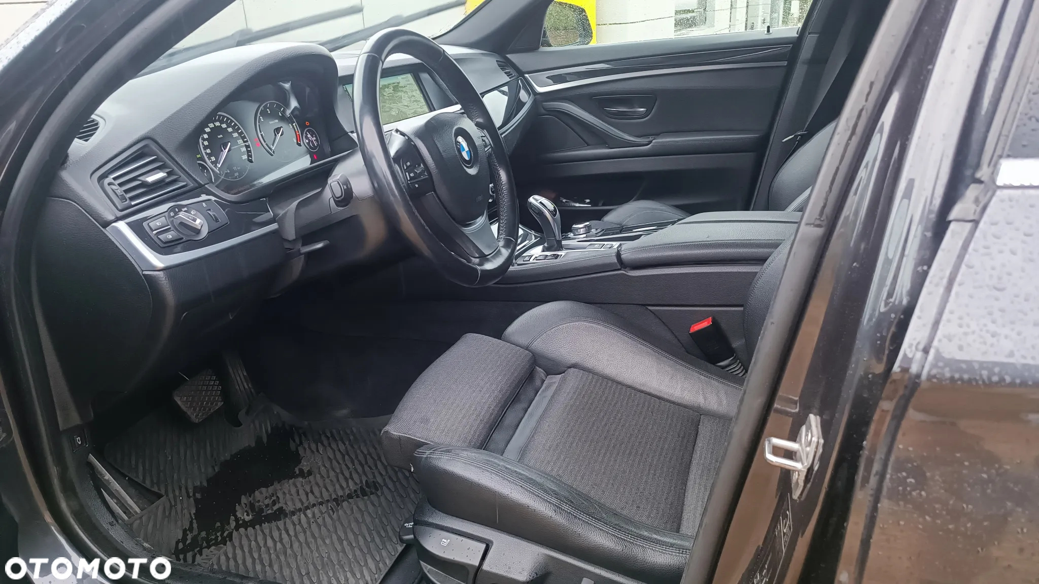 BMW Seria 5 525d xDrive - 8