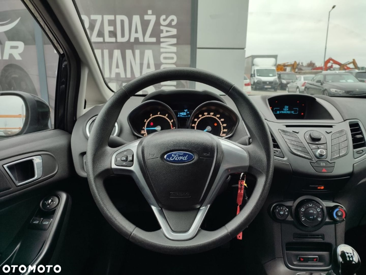 Ford Fiesta - 11