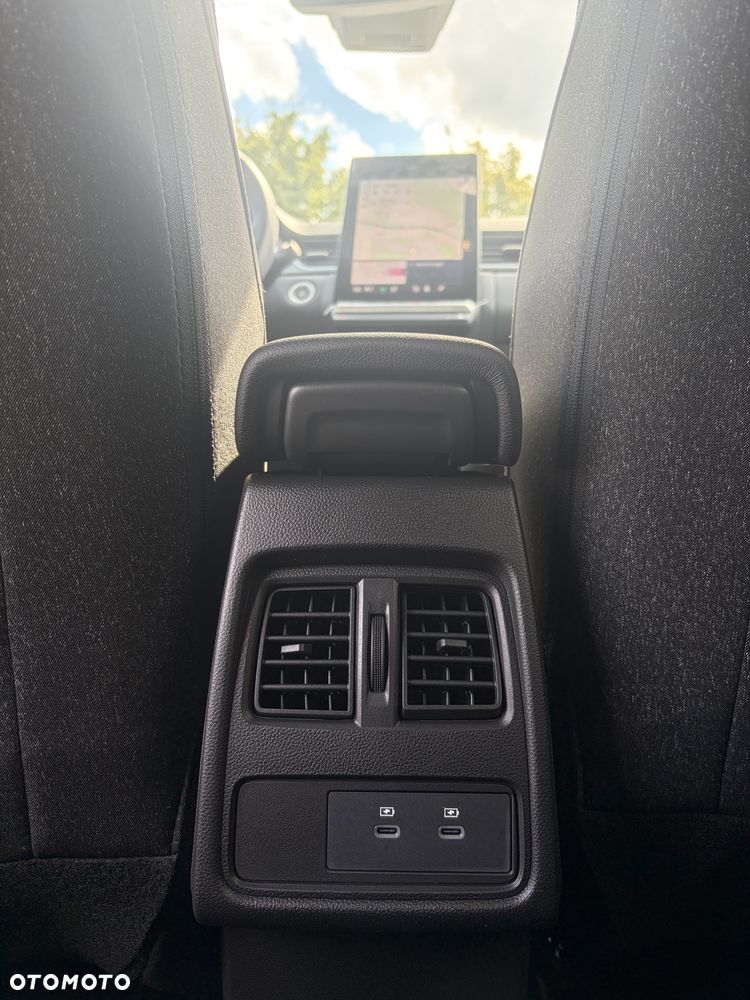 Renault Captur - 26