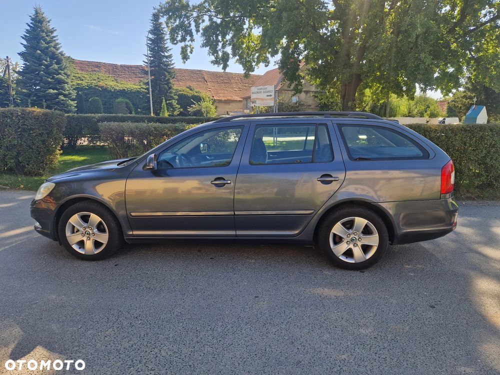Skoda Octavia 1.8 T FSI Elegance - 8