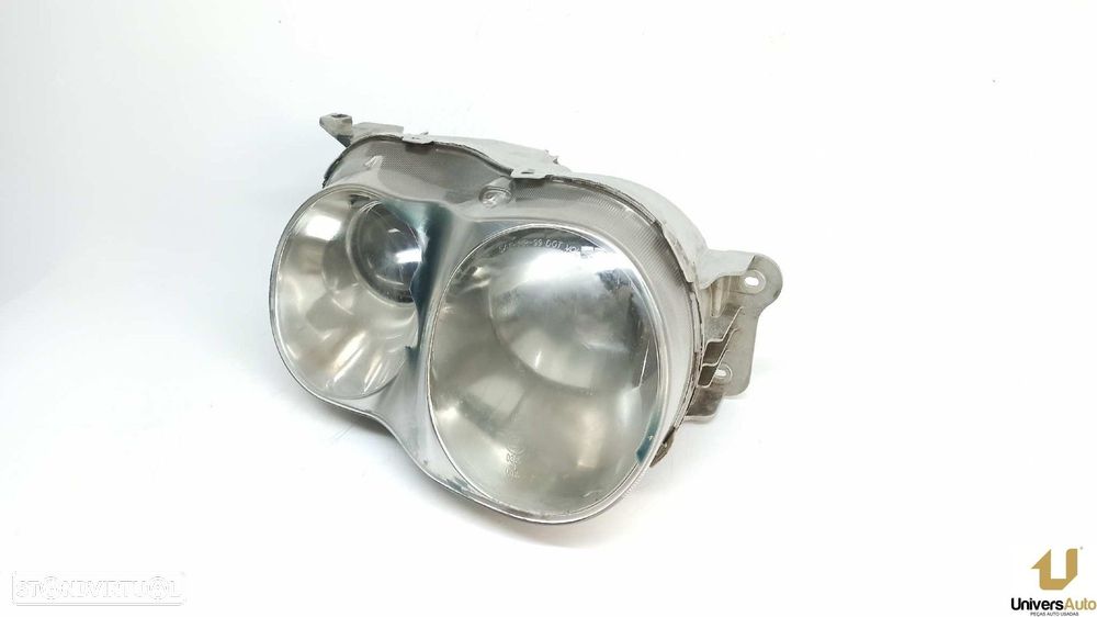 FAROL DIREITO HYUNDAI COUPE (RD) 1.6 FX - 1