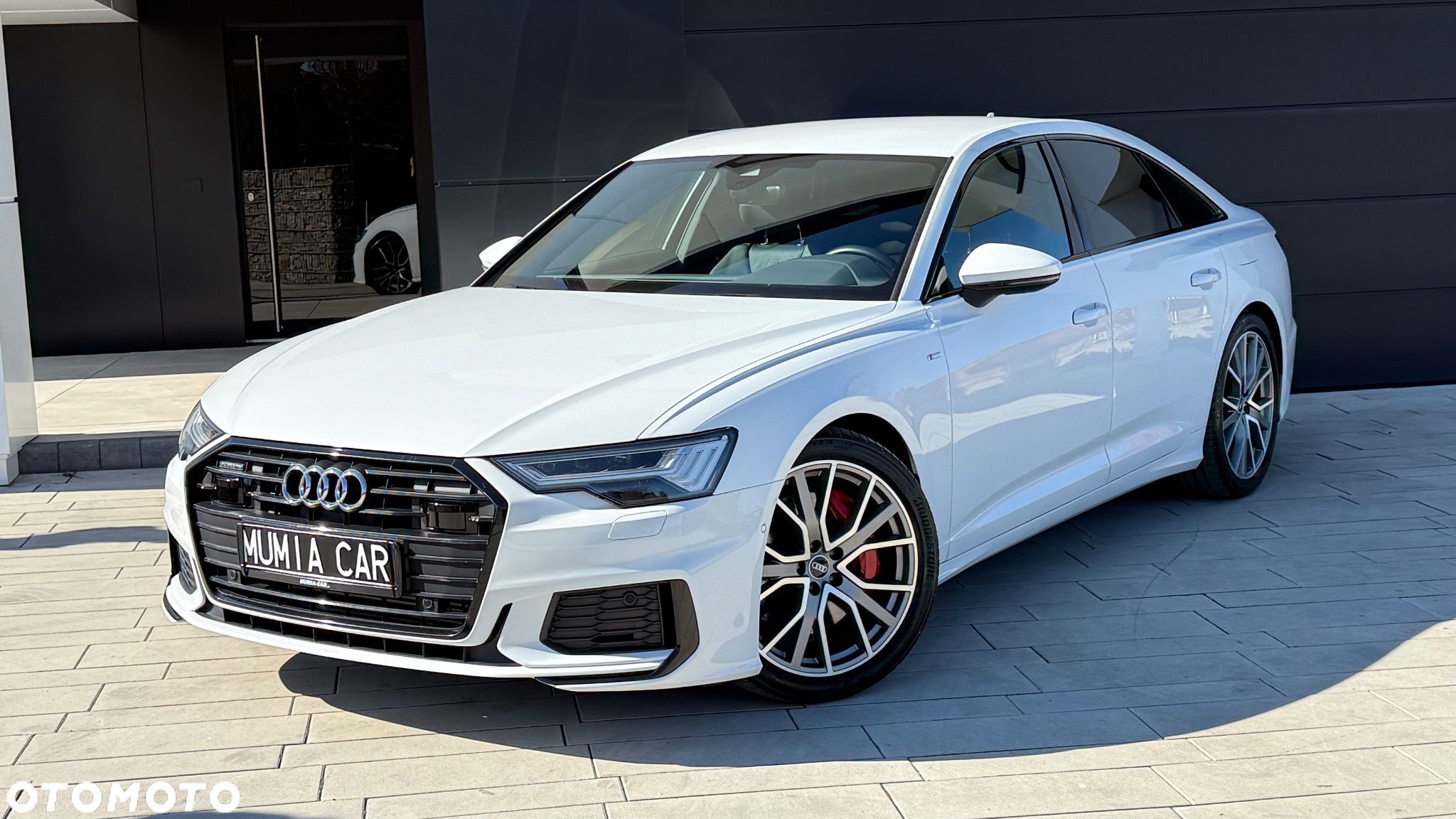 Audi A6 55 TFSI e quattro S tronic S line - 1