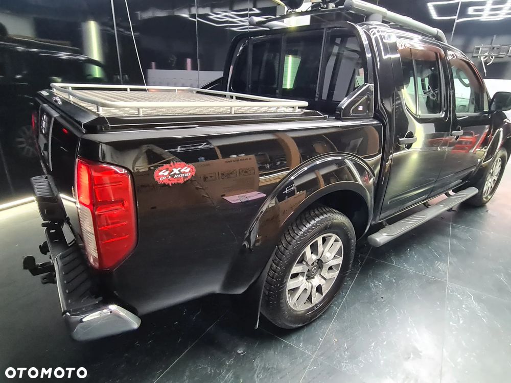 Nissan Navara 3.0 D V6 Platinum Long - 3