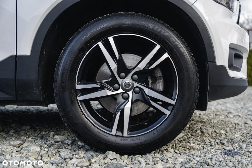 Volvo XC 40 T4 R-Design - 16