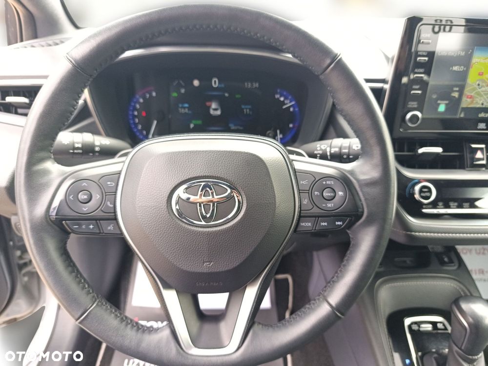 Toyota Corolla 2.0 Hybrid Executive - 19