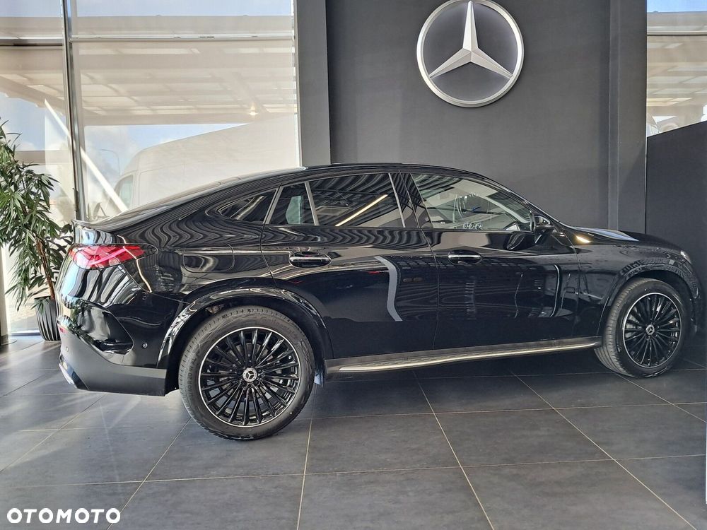 Mercedes-Benz GLC - 26