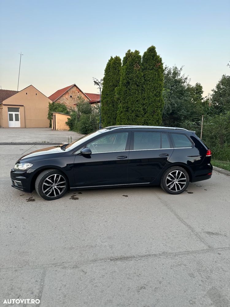 Volkswagen Golf - 18