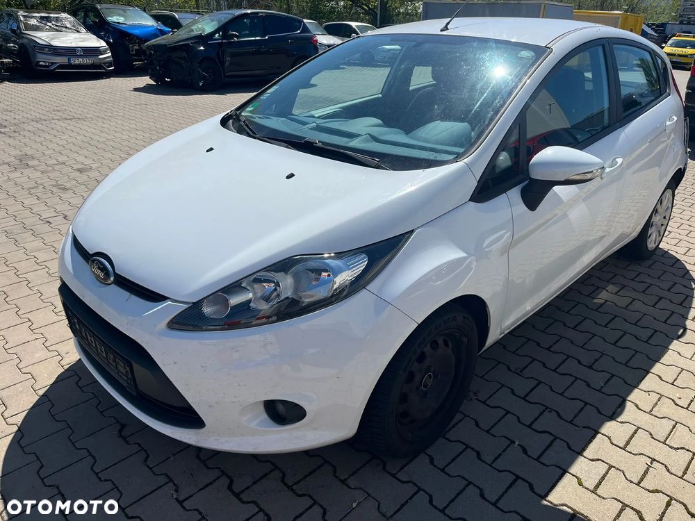 Ford Fiesta - 2