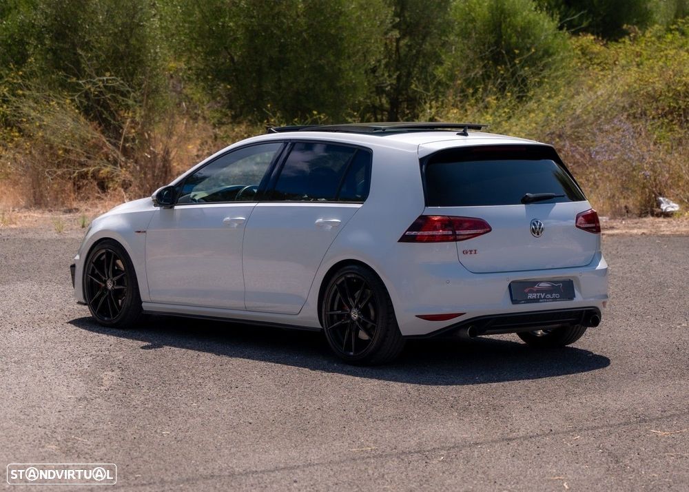 VW Golf 2.0 TSi GTi DSG Performance - 14