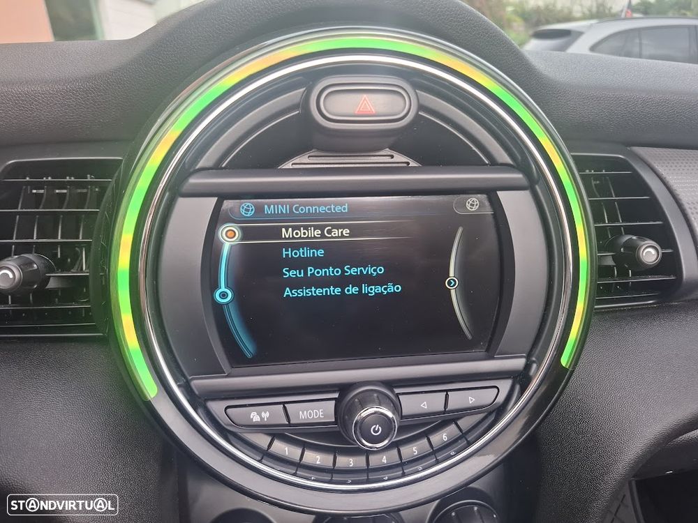 MINI Cabrio Cooper Essential - 21
