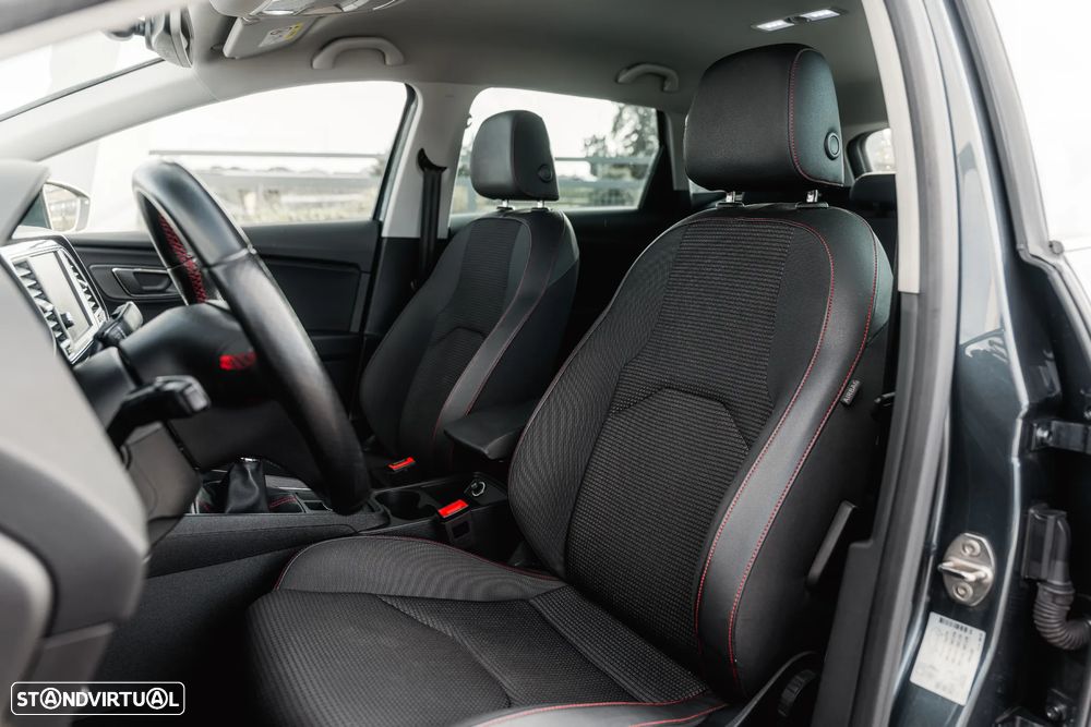 SEAT Leon ST 1.6 TDI FR S/S - 24