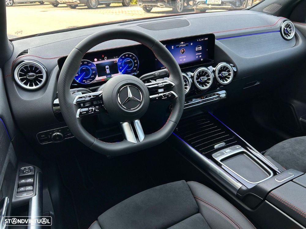 Mercedes-Benz EQA 250+ AMG Line - 2