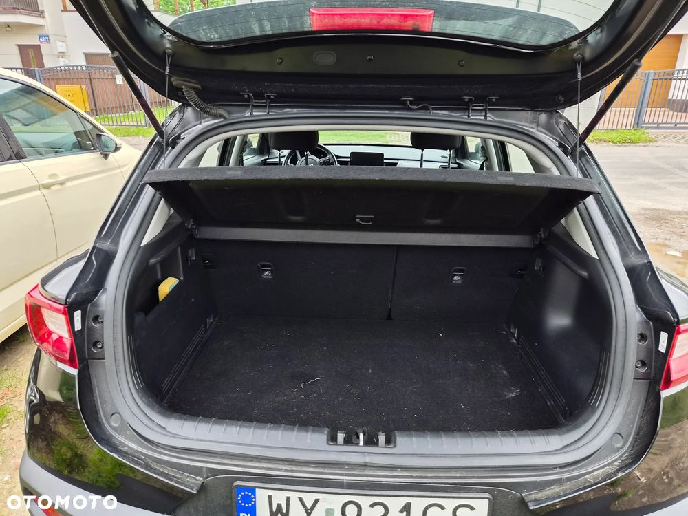 Kia Stonic 1.2 M - 9