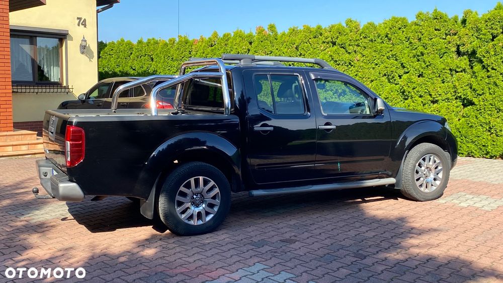 Nissan Navara 2.5 D XE - 9