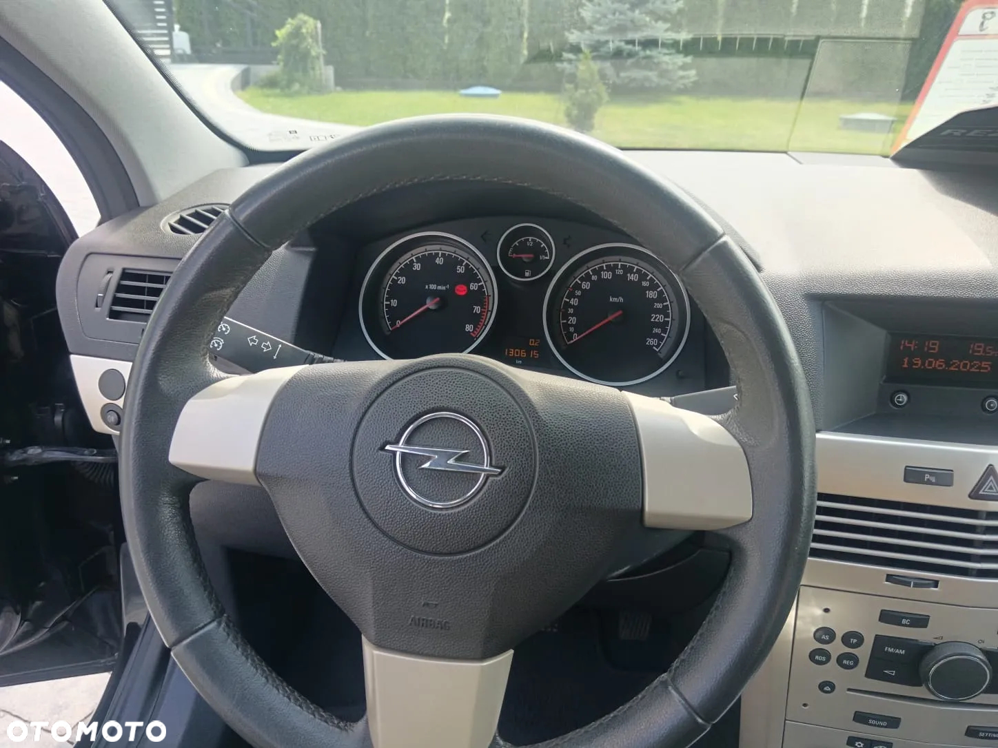 Opel Astra GTC 1.6 - 20