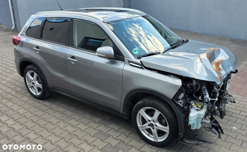 Suzuki Vitara 1.4 Boosterjet Allgrip Comfort+ - 18